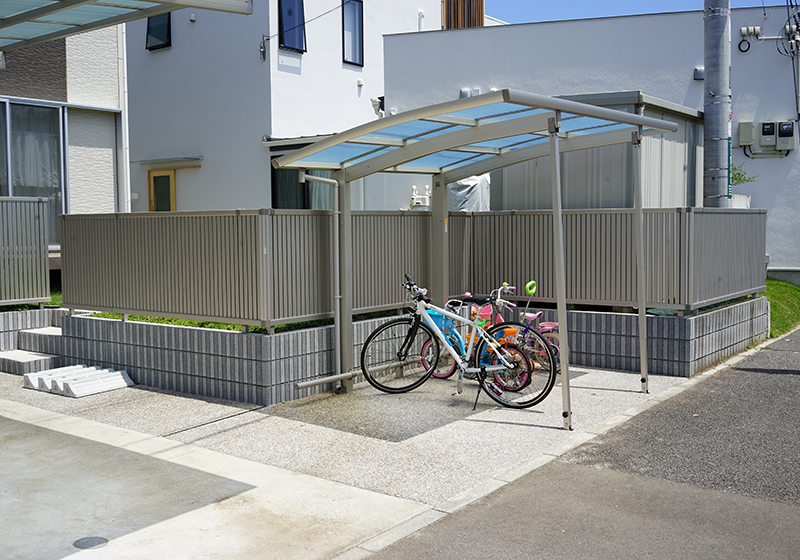 自転車の駐車スペースをリフォーム